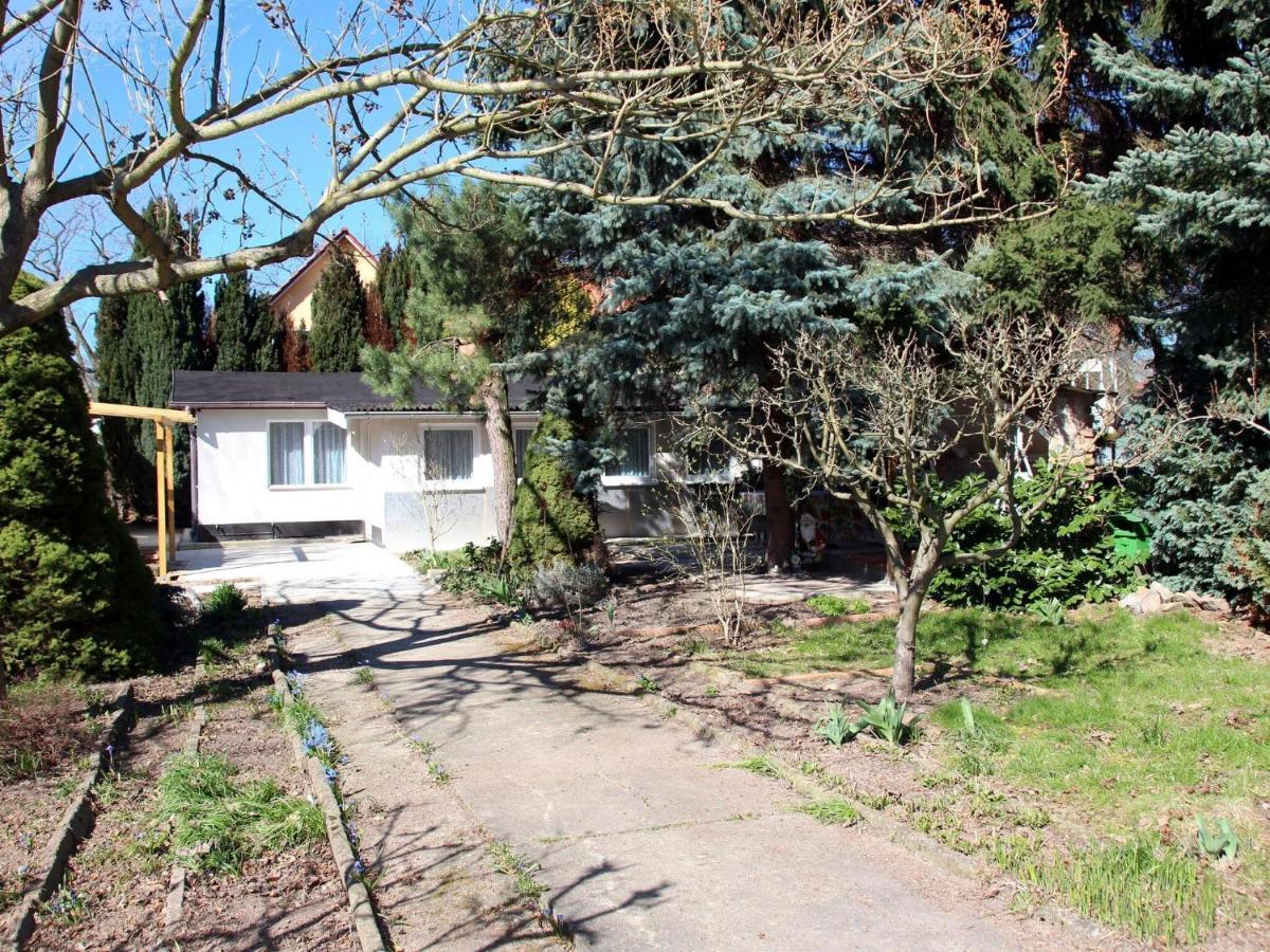 Bungalow Gartenidyll In Берлин Экстерьер фото