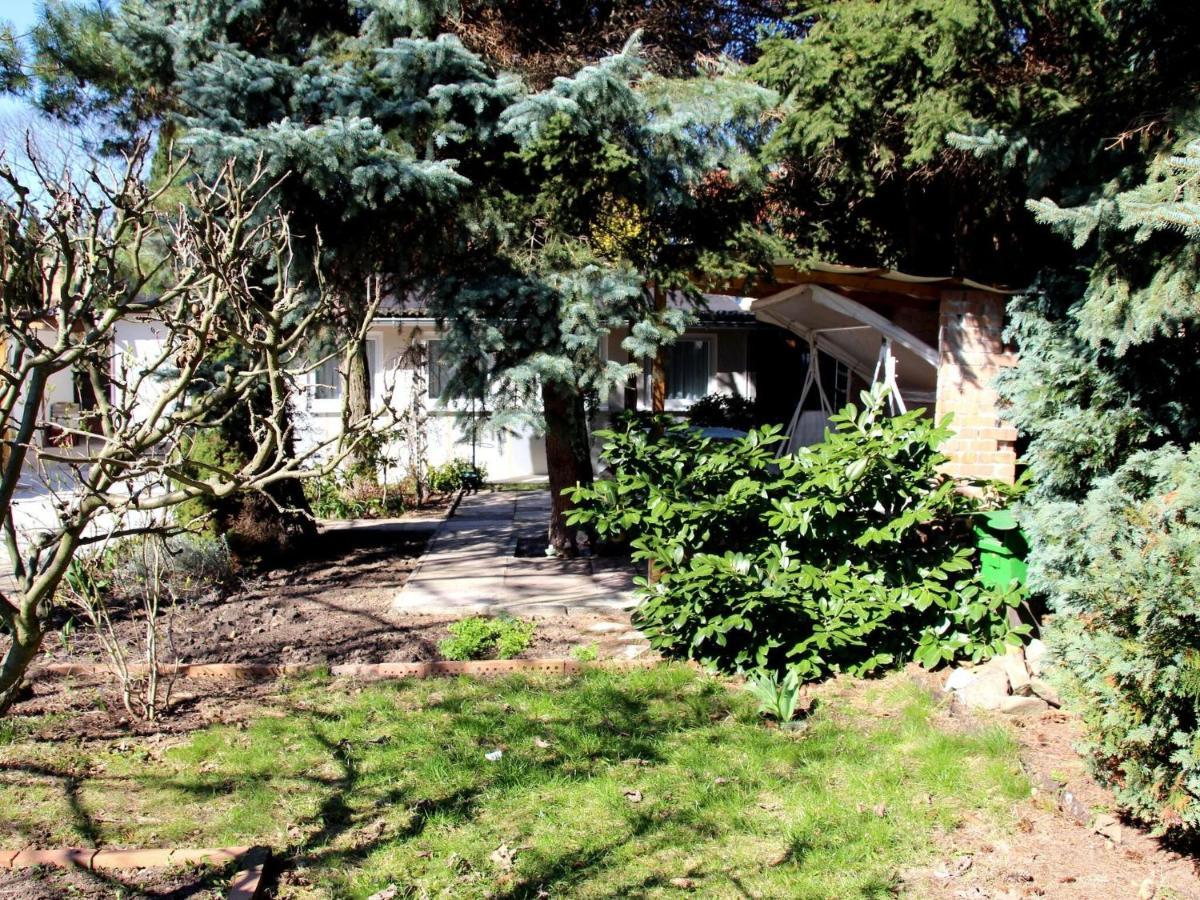 Bungalow Gartenidyll In Берлин Экстерьер фото